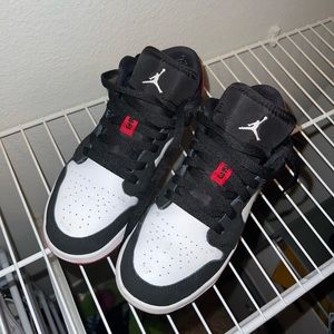 Jordan 1 Low/ used like new
